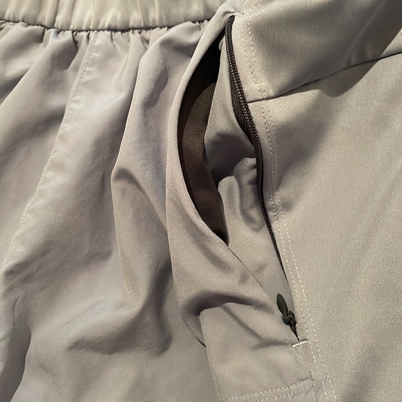 Men’s Adidas Shorts - Picture 6 of 10